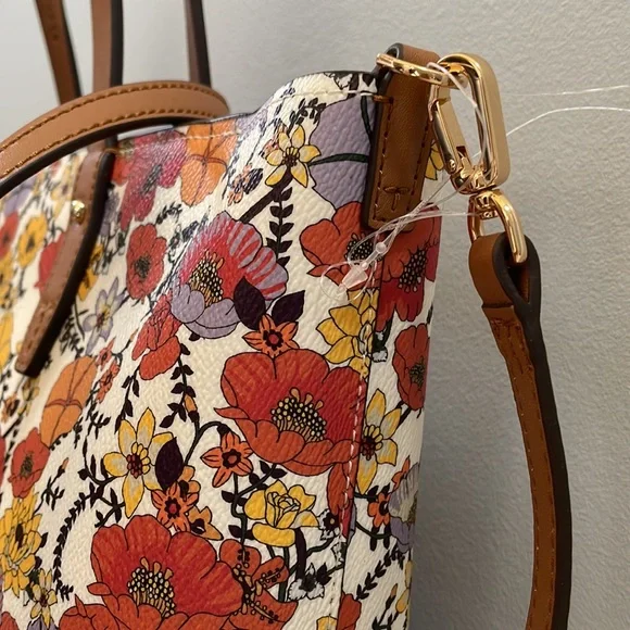 NWT Gorgeous Tory Burch Kerrington Zip Tote. - Picture 5 of 13